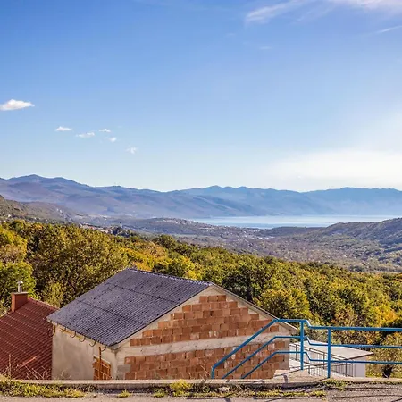 公寓 Cozy In With Kitchen 布里比尔