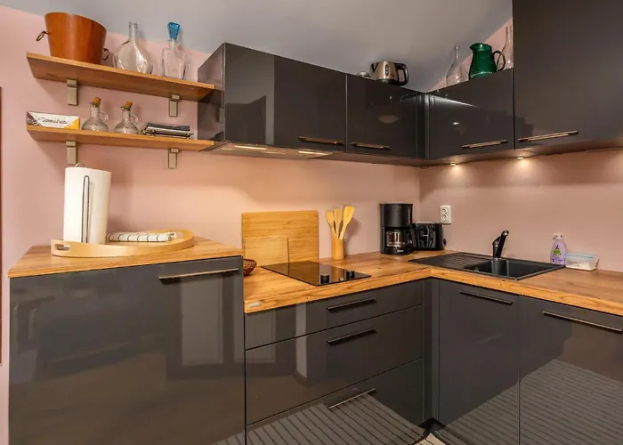Cozy In With Kitchen Apartmán *